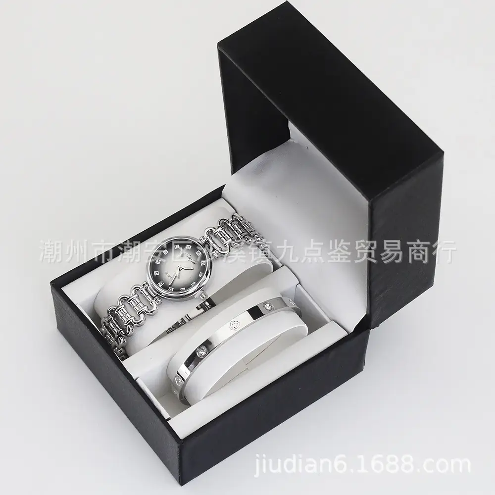Women's Silver Quartz Bracelet Watch Set — feature 13