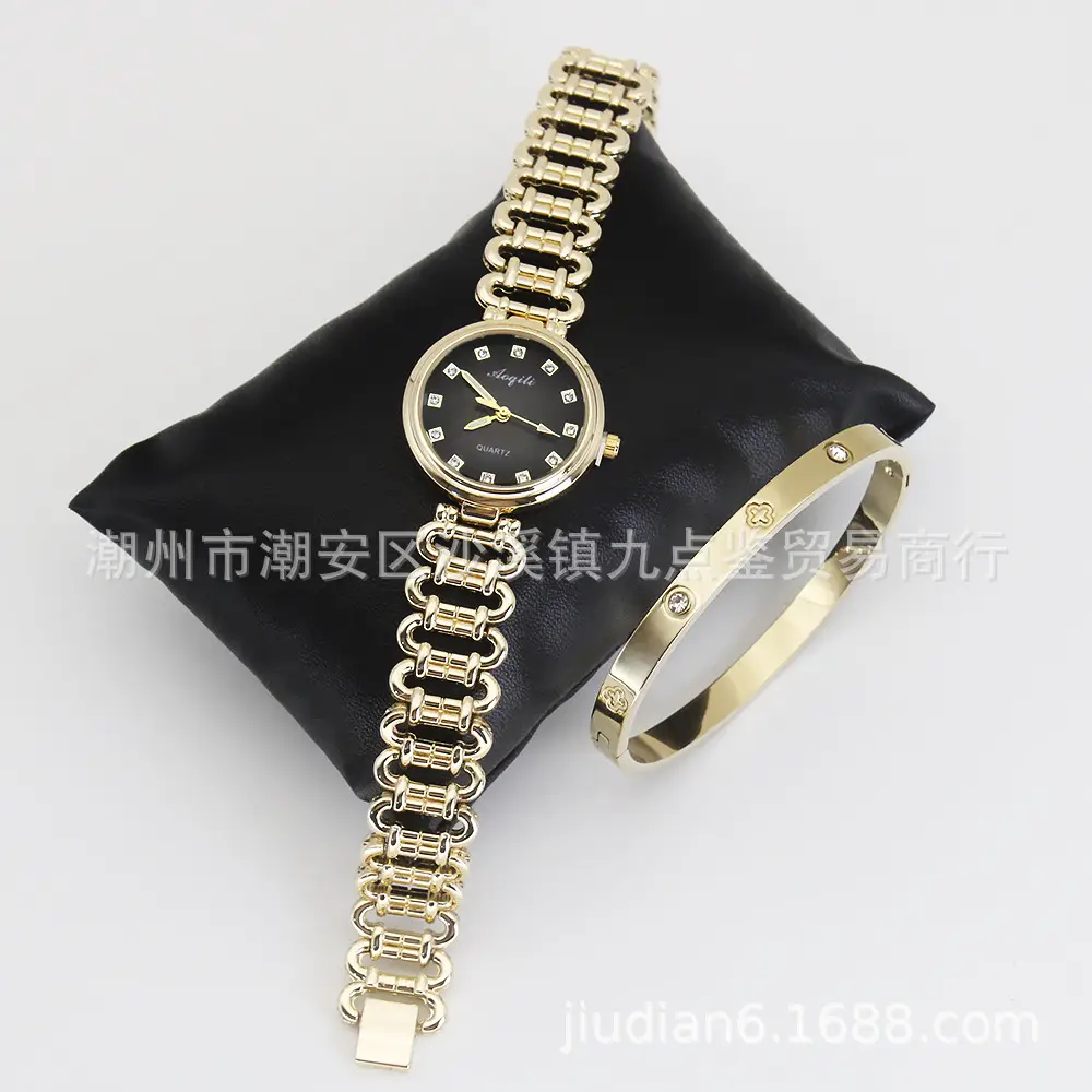 Women's Silver Quartz Bracelet Watch Set - Image 9