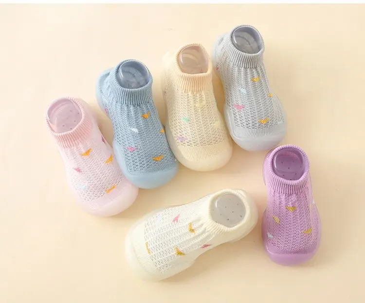 Baby Walking Sandals Light Blue Hollow Design 1-2Y — feature 3