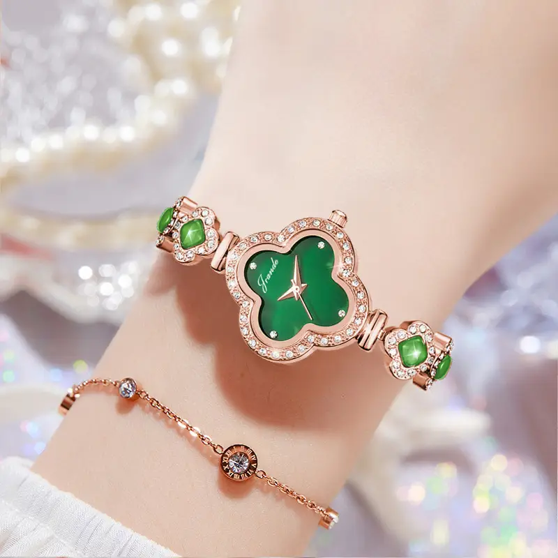 Women's Four-Leaf Clover Bracelet Watch with Green Gemstones - Image 6