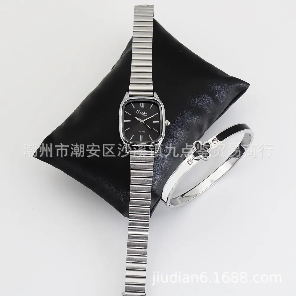 Women's High-End Quartz Wrist Watch with Stainless Steel Bracelet - Image 10