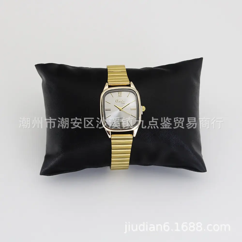 Women's High-End Quartz Wrist Watch with Stainless Steel Bracelet - Image 11