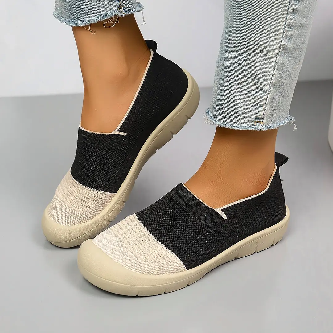 Cross-Border Dropshipping 2025 New Autumn Style Shallow Mouth Breathable Slip-On Mom Shoes Non-Slip Comfortable Casual Walking Shoes