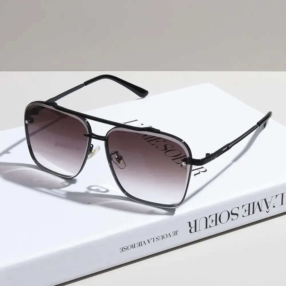 Men Anti-UV Sunglasses Black Gold Frame — feature 3