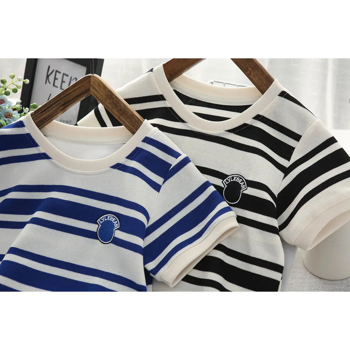 Boys Striped Half Sleeve T-Shirt Medium to Large - Image 4