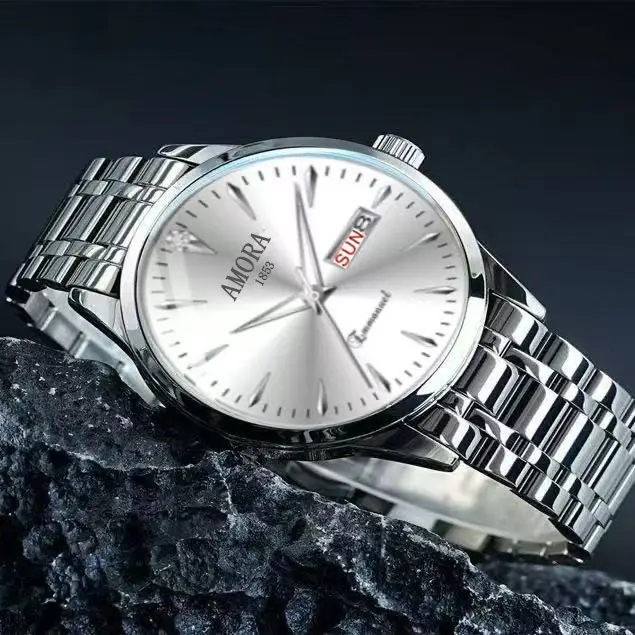 Swiss Men's Gold Quartz Watch with Calendar & Waterproof — feature 3