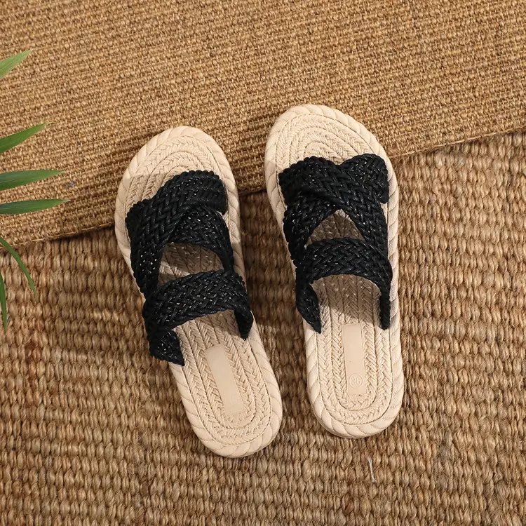 Summer Imitation Straw Travel Women's Sandals, Fashionable and Casual Outer Slippers, Beach Flat Heel Cross Women's Sandals