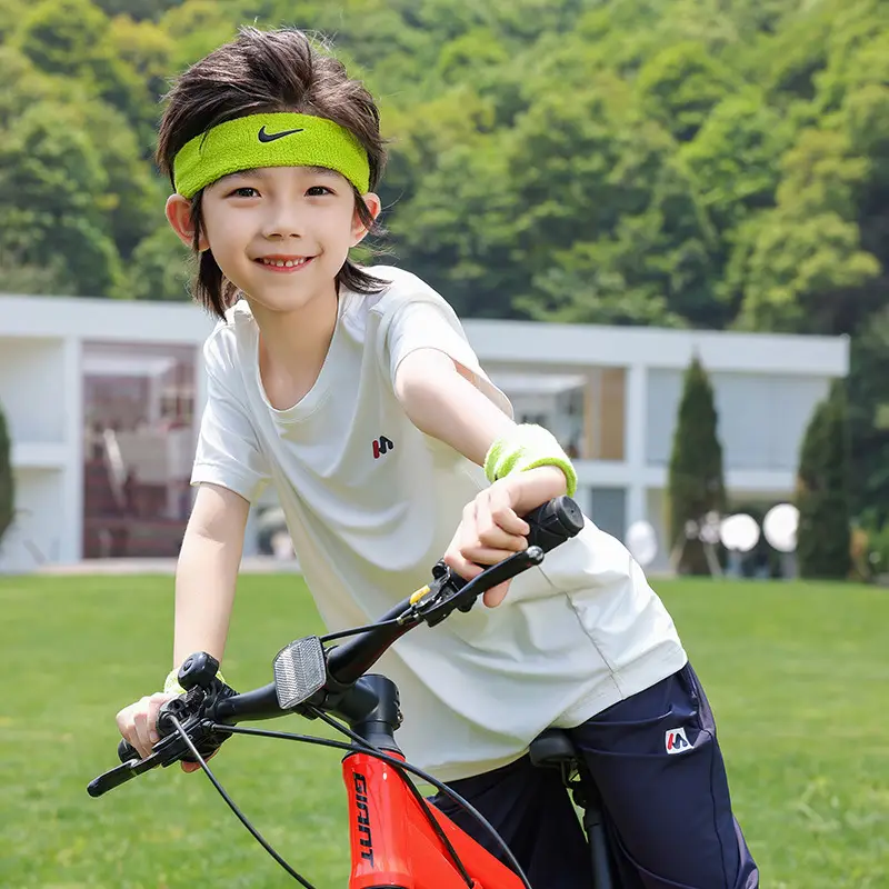 Kids Cool Summer Sports T-Shirt Medium Large - Image 3