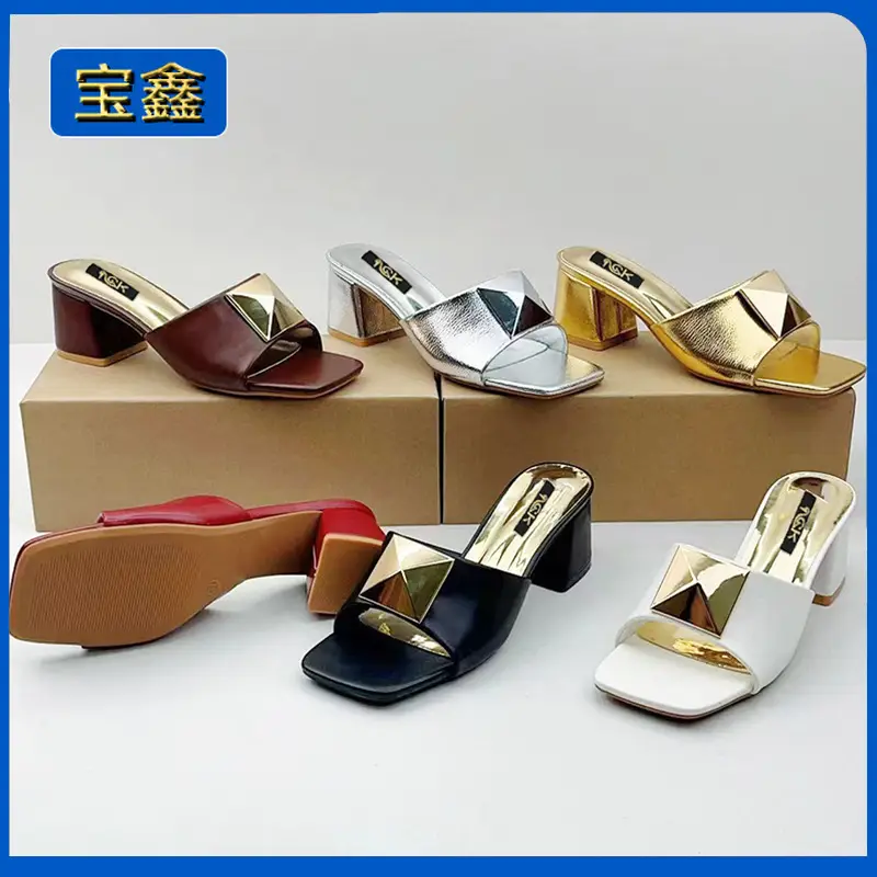 French Retro Off-White Square-Toe High-Heeled Sandals for Women Autumn New Thick Sandals Sexy Women's Shoes Wholesale - Image 9