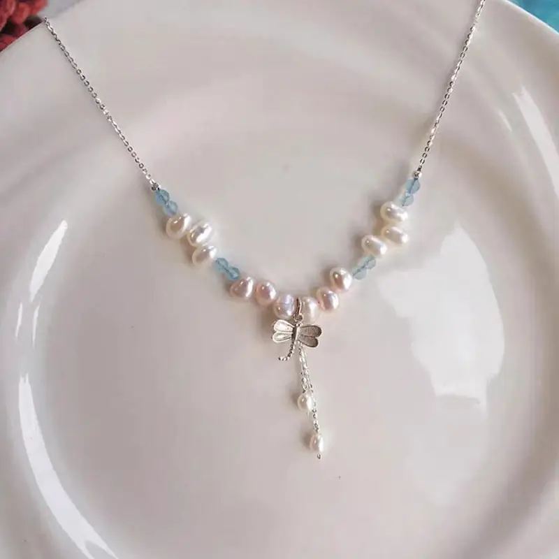Korean Style Pearl Collarbone with Dragonfly Pendant — feature 3