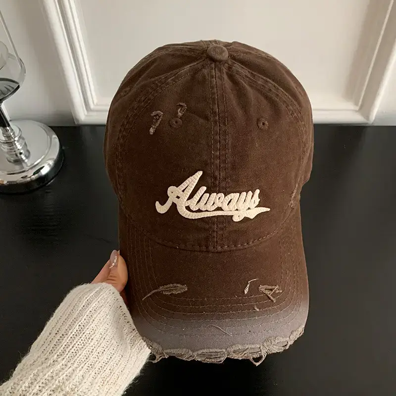Pink American Retro Baseball Cap for Women Summer Wear