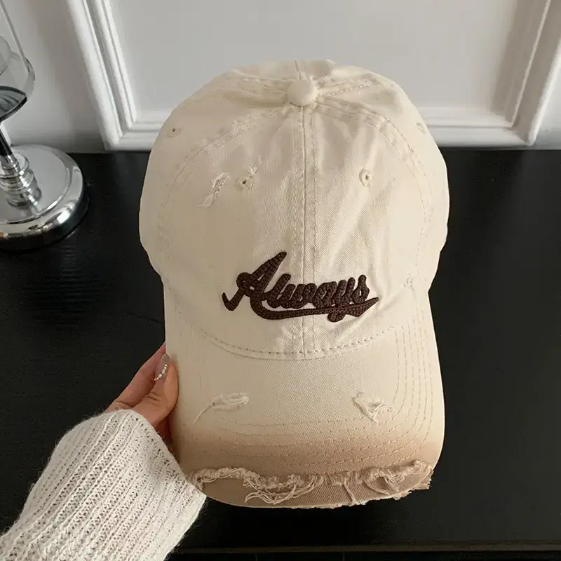 Pink American Retro Baseball Cap for Women Summer Wear