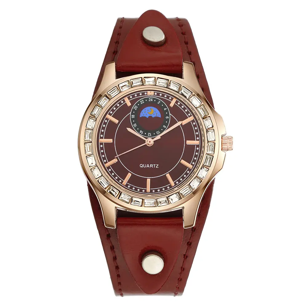 Women's Green Leather Quartz Watch with Rhinestone Dial - Image 5