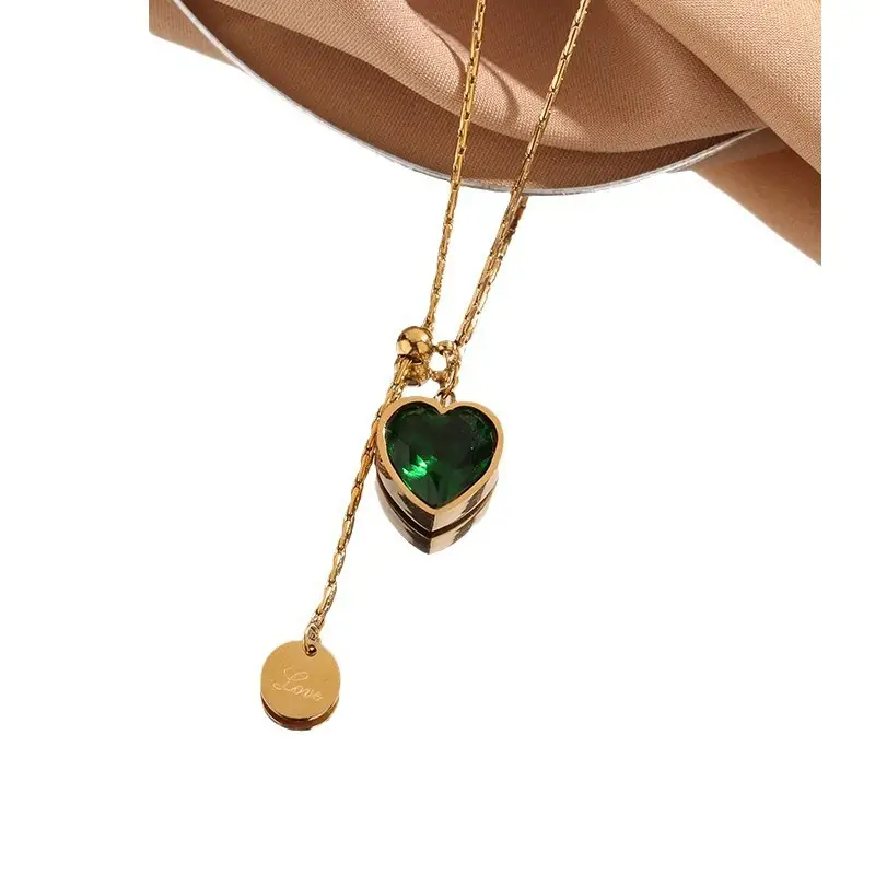 Women's Heart-shaped Emerald Diamond Necklace with Adjustable Chain - Image 6
