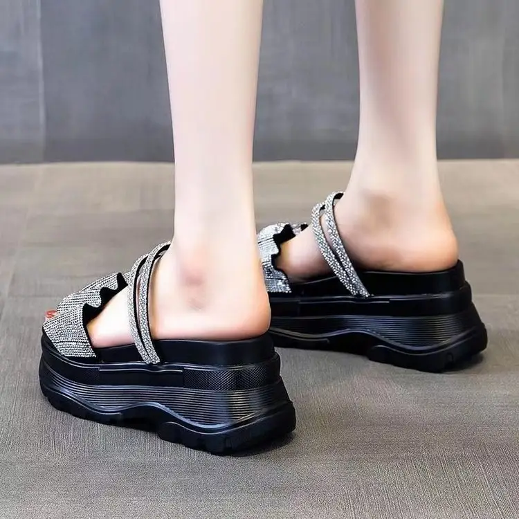 Rhinestone Two-Wear Sandals 2025 New Women's Summer Versatile Fairy Style Slippers Thick-Soled Platform Shoes One-Line Sandals