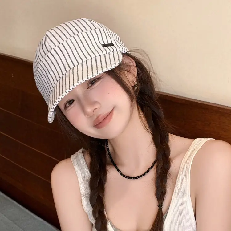 Japanese Retro Striped Duckbill Cap for Women - Image 4