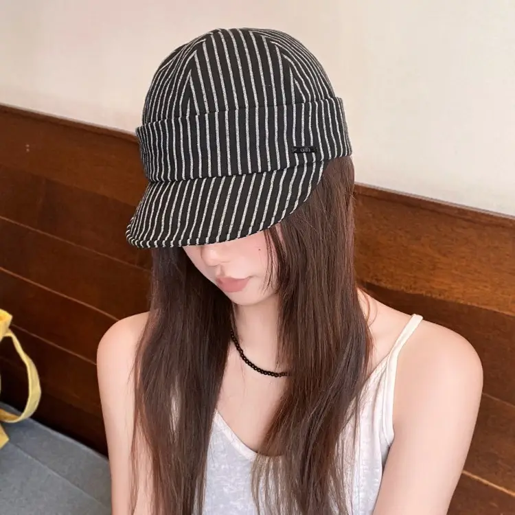 Japanese Retro Striped Duckbill Cap for Women - Image 7