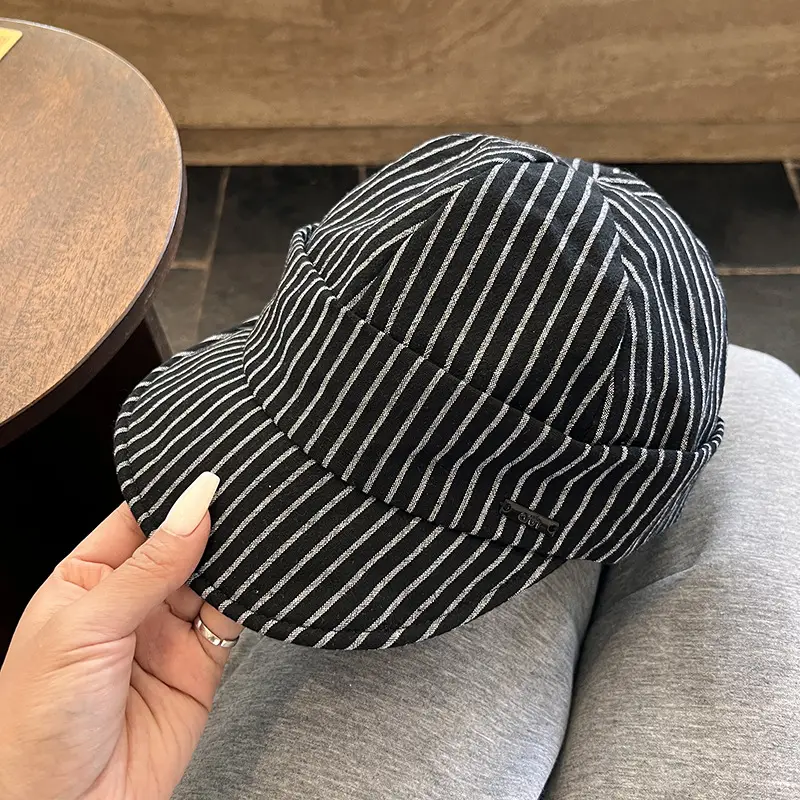 Japanese Retro Striped Duckbill Cap for Women - Image 2