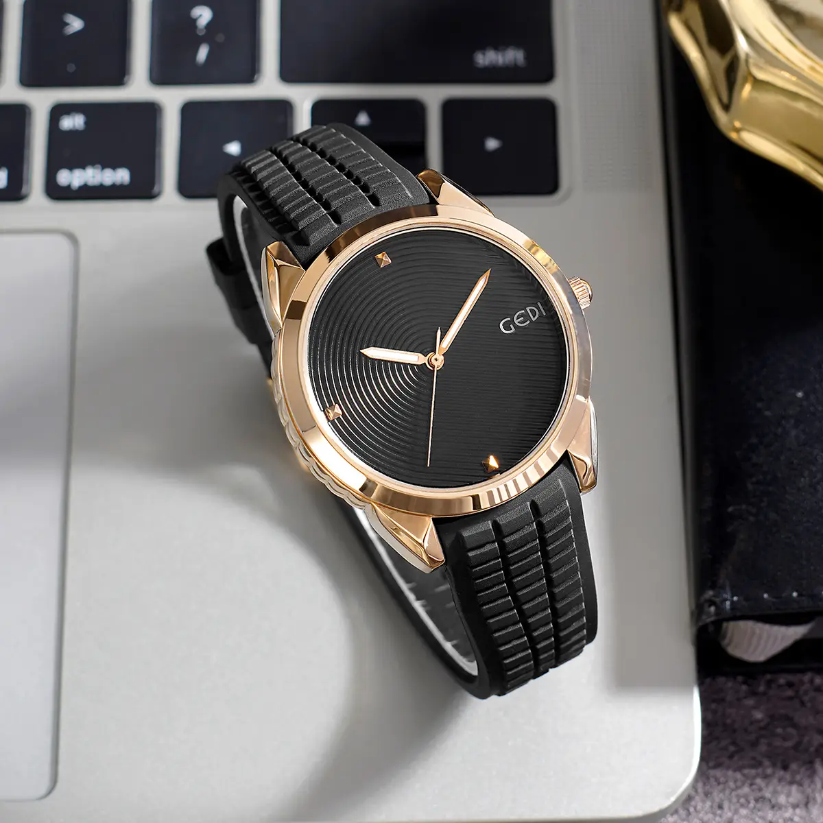 Blue Silicone Sports Watch for Men Women - Image 9