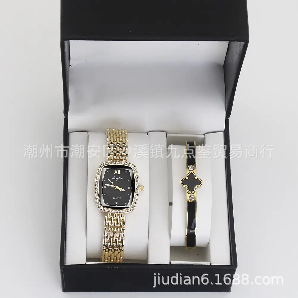 High-End Gold Bracelet Women's Quartz Watch 2025 — feature 6