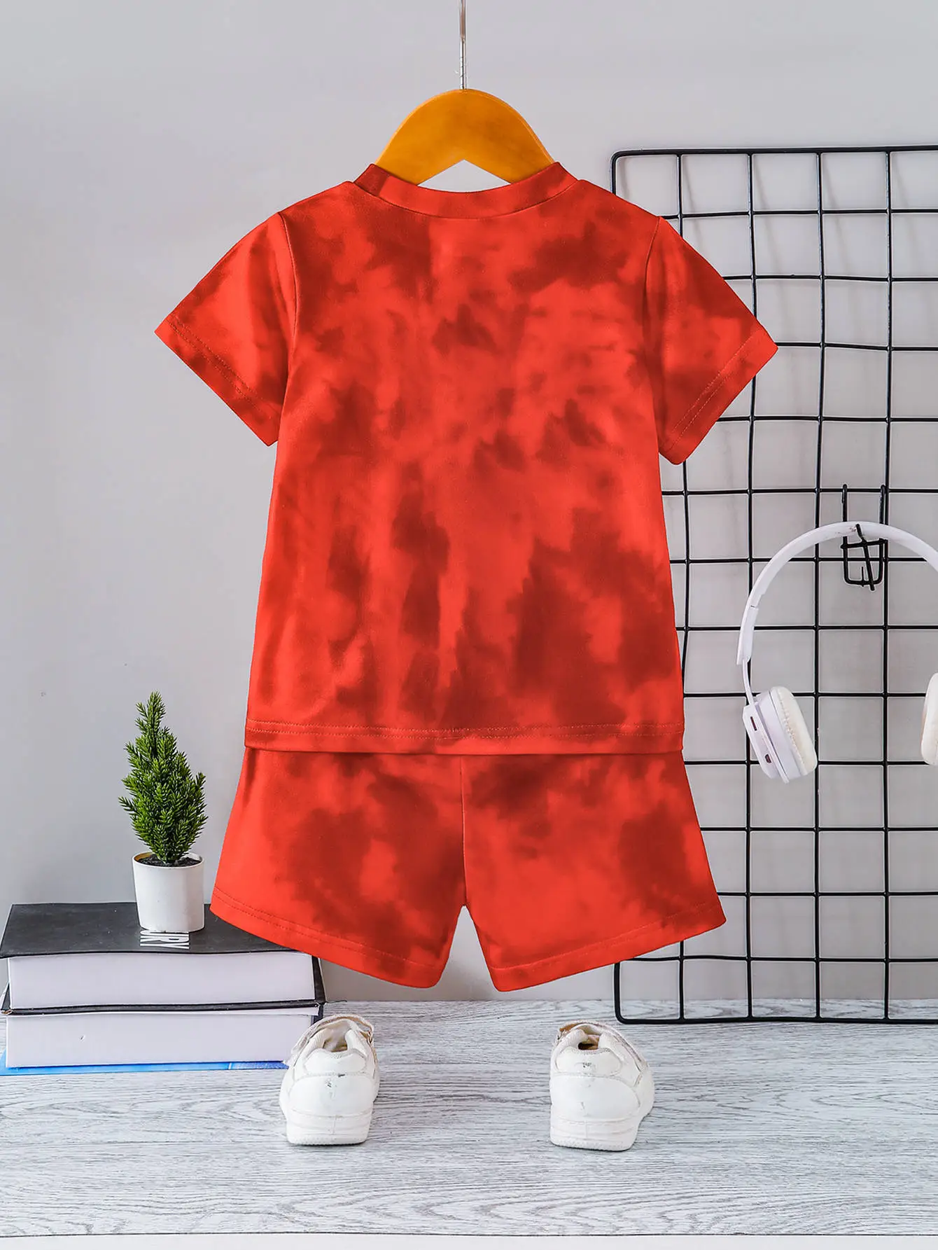 Kids Cartoon Print Red Shorts Set for Boys Baby — feature 3