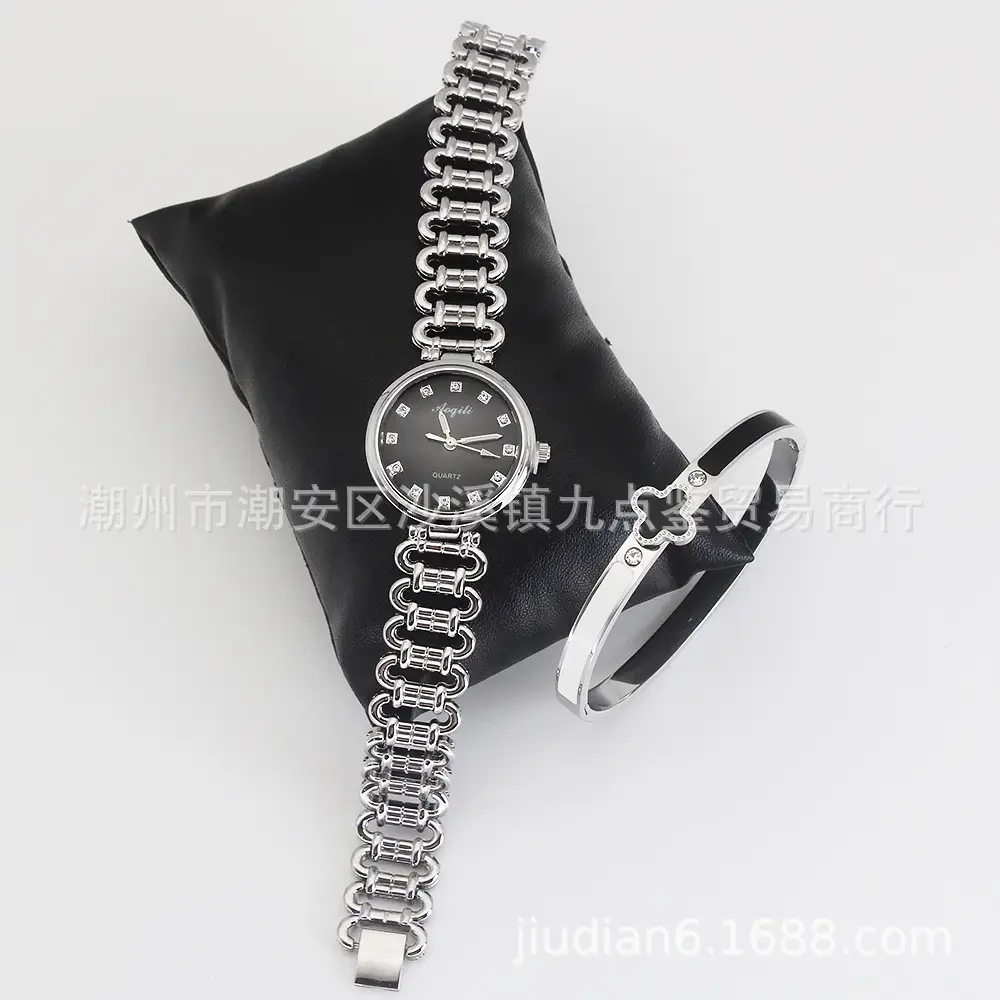 Gold Quartz Watch Set for Women Bracelet Wristwatch