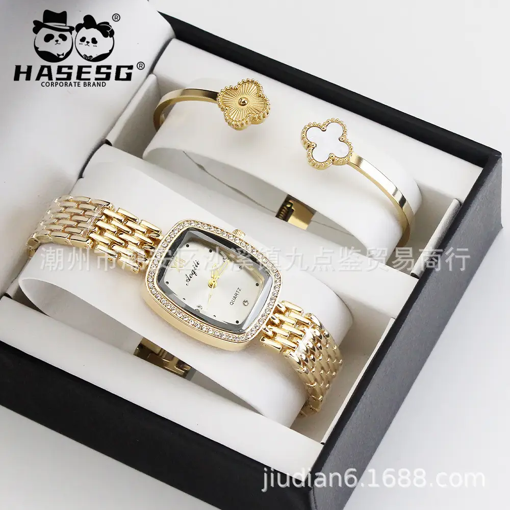 High-End Gold Bracelet Women's Quartz Watch Set - Image 7