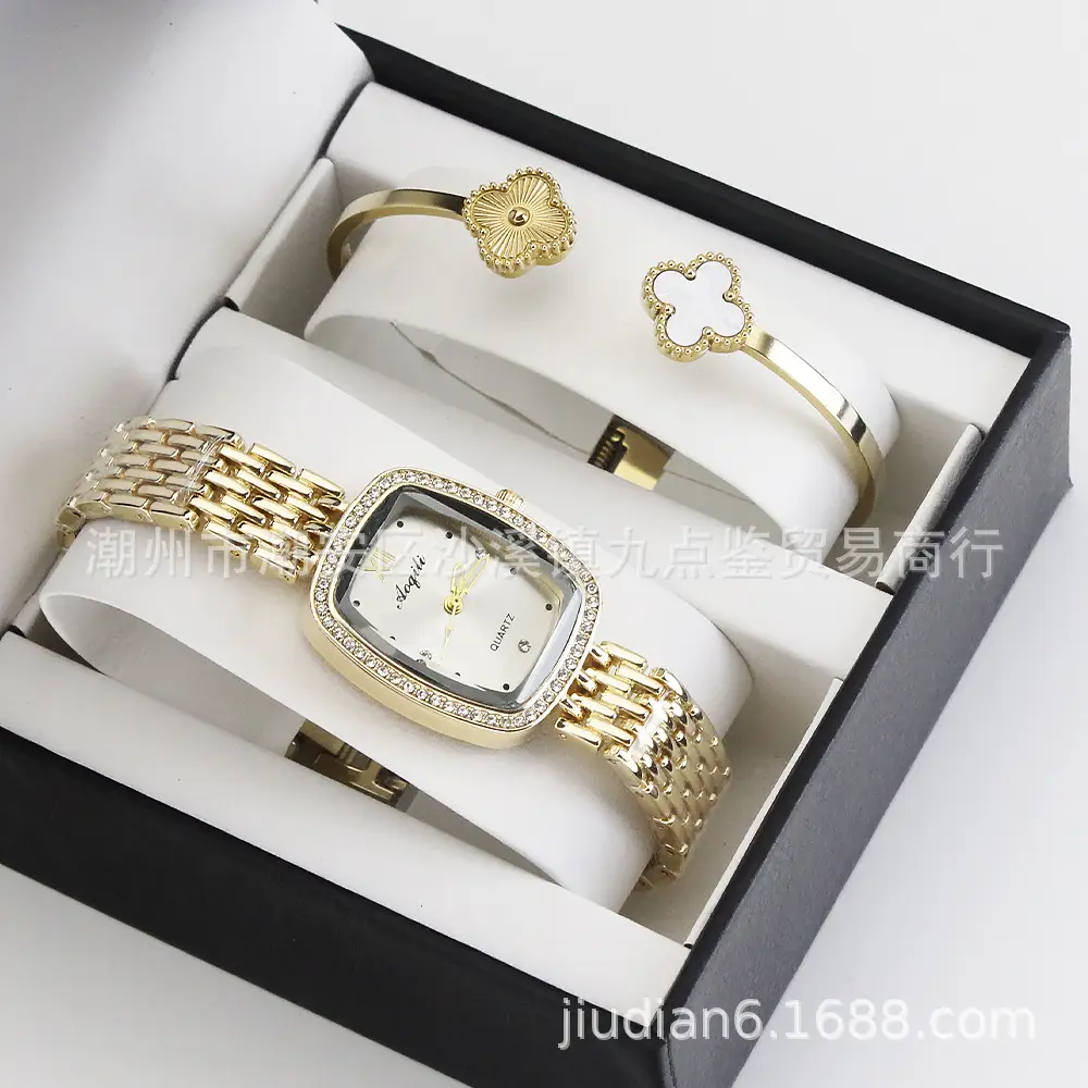 High-End Gold Bracelet Women's Quartz Watch Set — feature 5