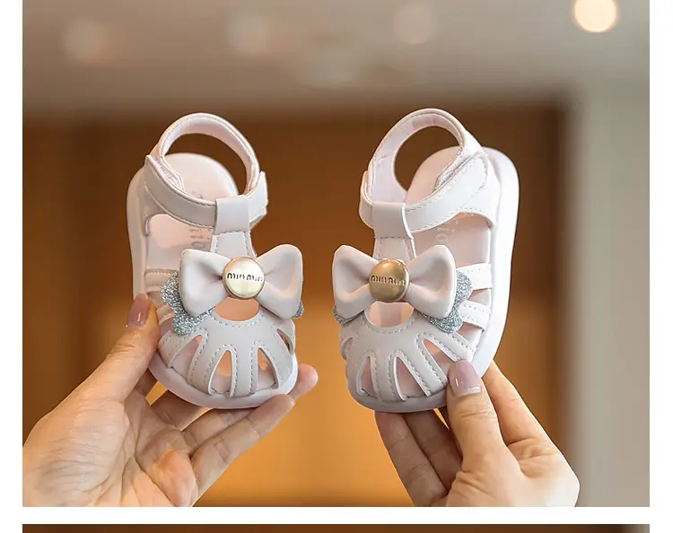 Princess Bow Baby Sandals White Bow Toe — feature 12