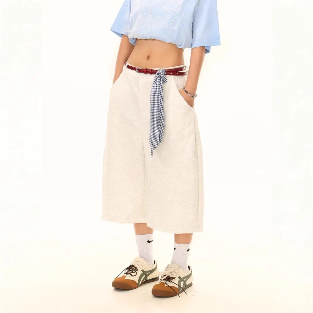 Men's Cropped Pants with Belt & Checkered Tie