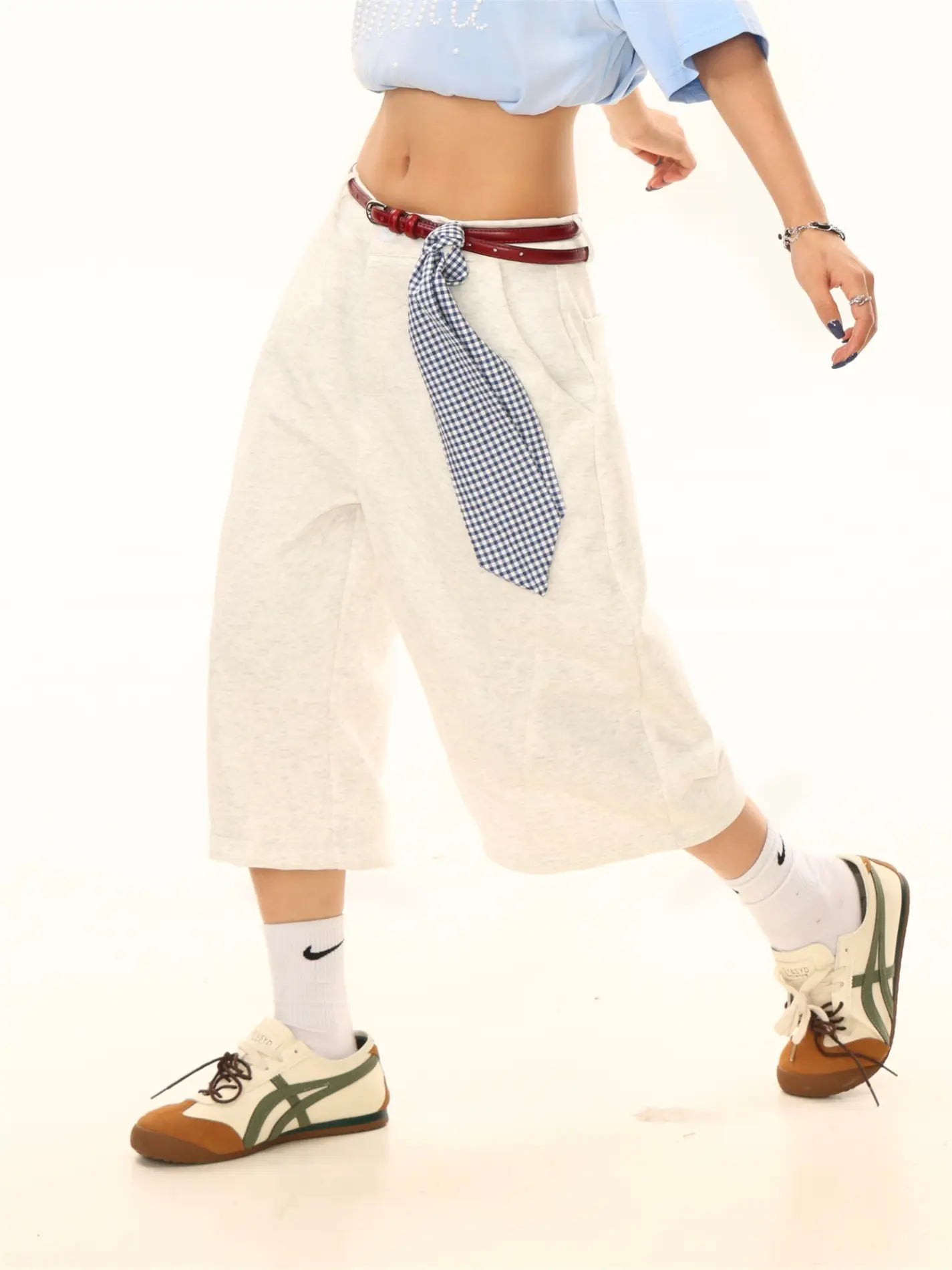 Men's Cropped Pants with Belt & Checkered Tie — feature 2