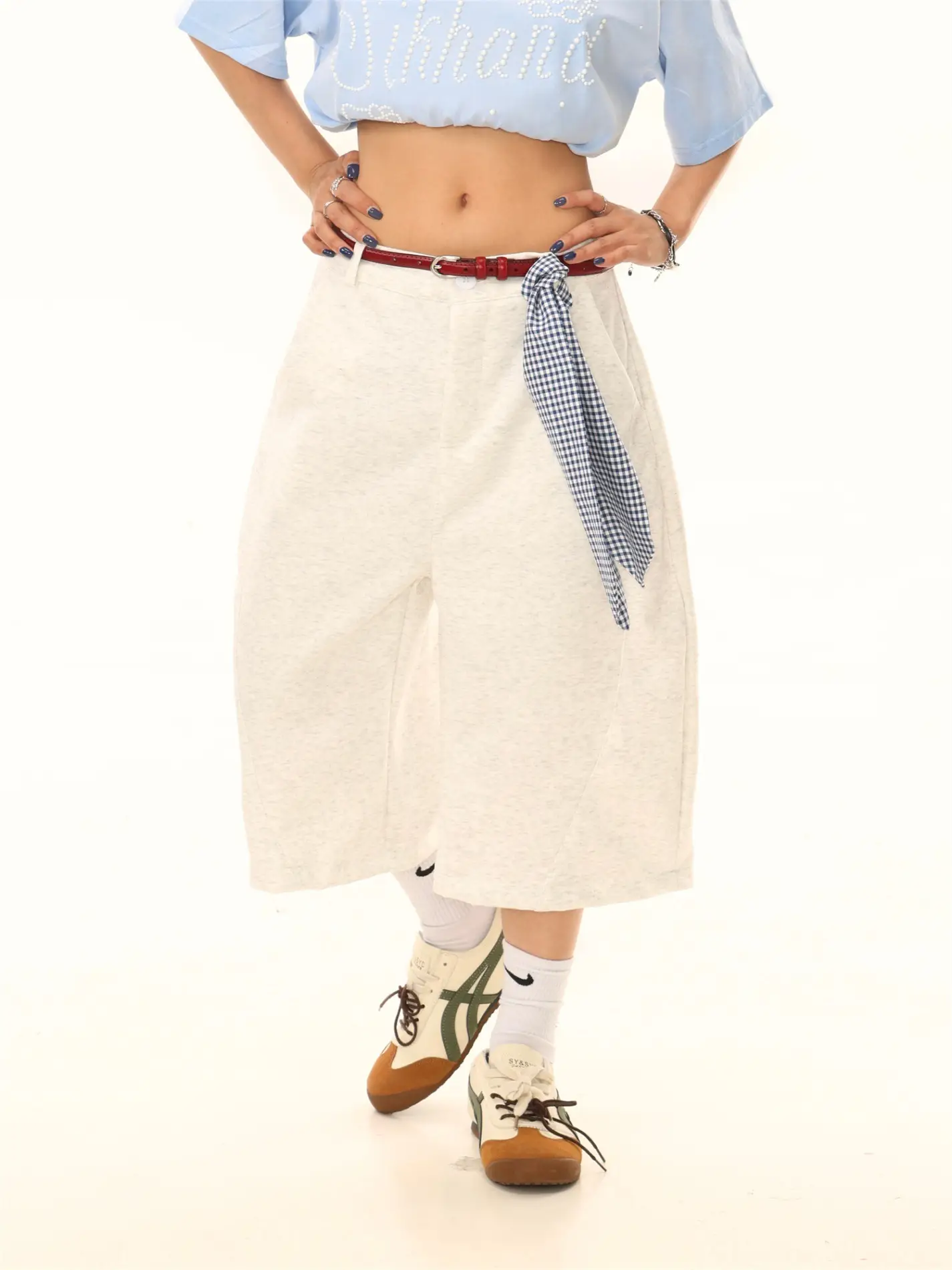 Men's Cropped Pants with Belt & Checkered Tie — feature 5