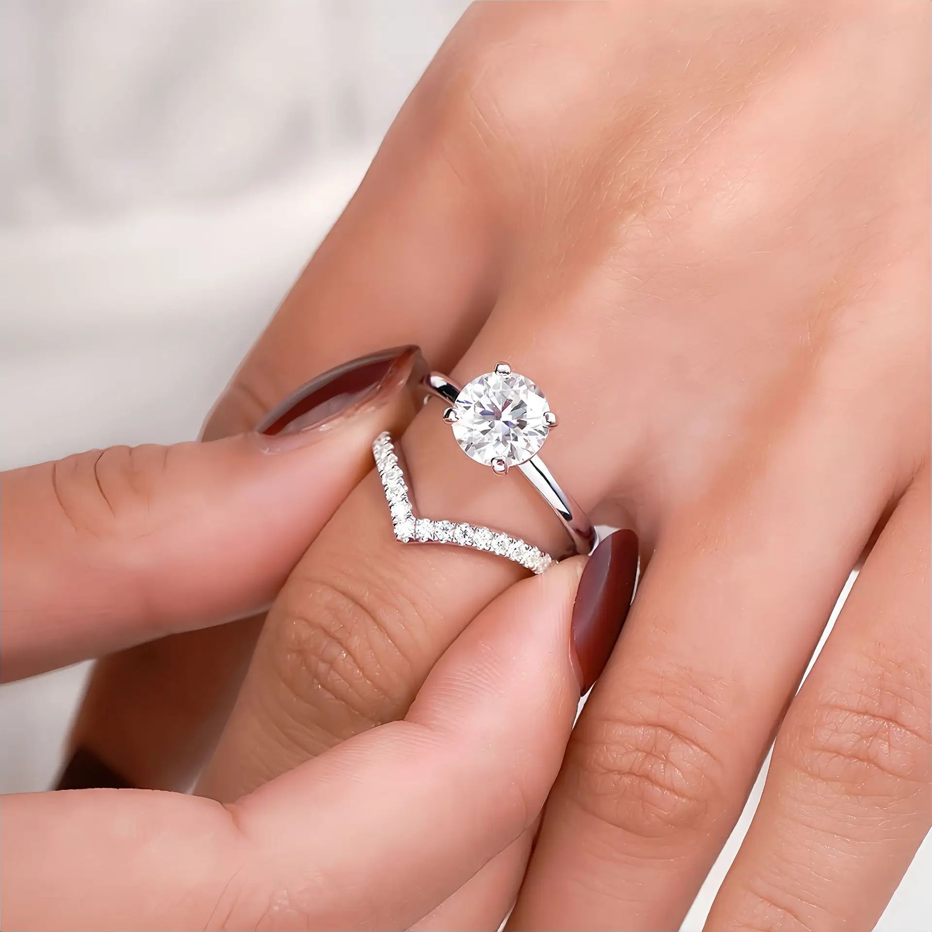 Stylish V-Shaped Diamond Ring for Women — feature 10