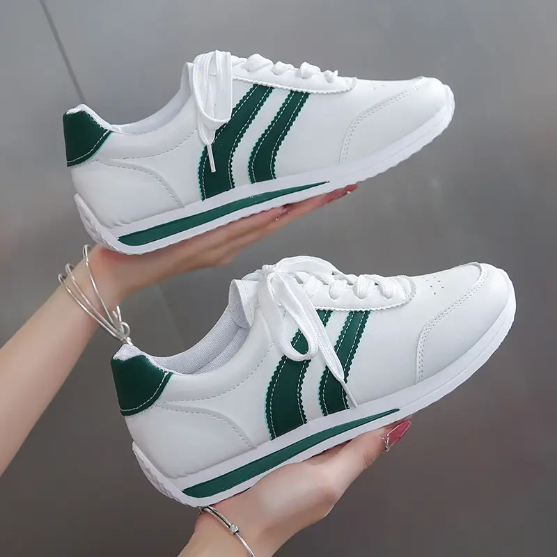 2025 Spring and Autumn New Forrest Gump Shoes Breathable Sports Casual Shoes Running Shoes Soft Sole Lightweight White Shoes Cross-Border Large Size