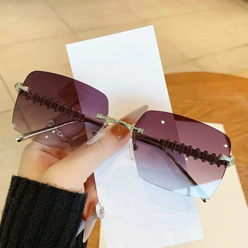 Square Frame Vintage Studded Sunglasses European American Ins - Image 9