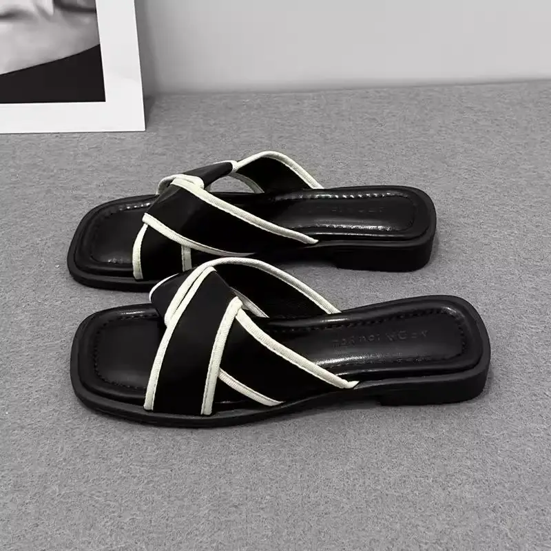 Black Cross Strap Flat Sandals for Women Summer - Image 3