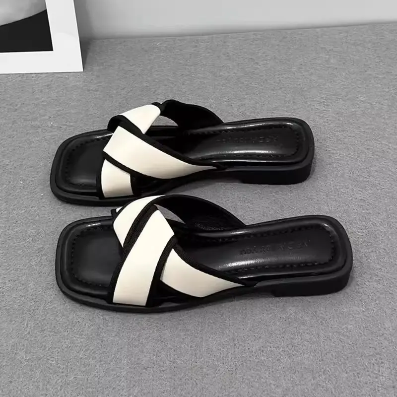 Black Cross Strap Flat Sandals for Women Summer - Image 4