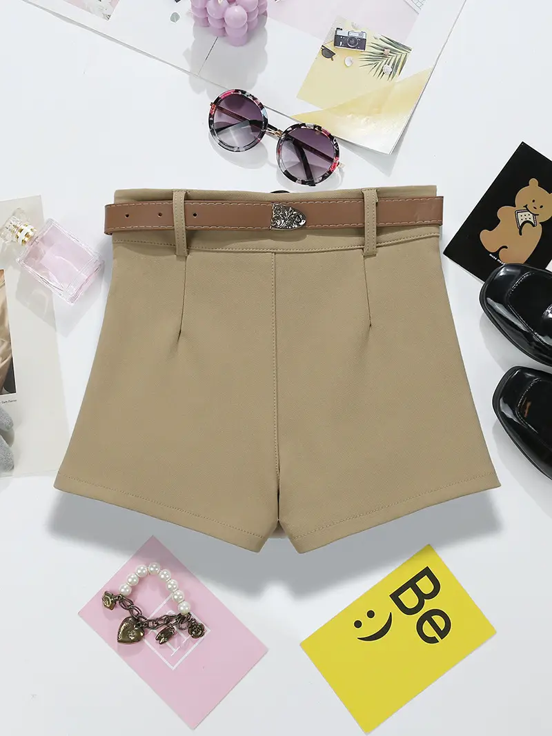 Women Khaki Belted Shorts with Retro Accessories - Image 5