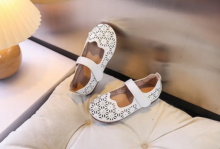 Girls Cut Out Leather Shoes Pink Yellow White Non-Slip Sole — feature 10