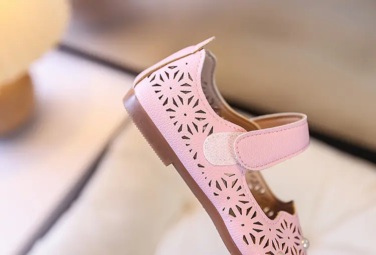 Girls Cut Out Leather Shoes Pink Yellow White Non-Slip Sole — feature 15