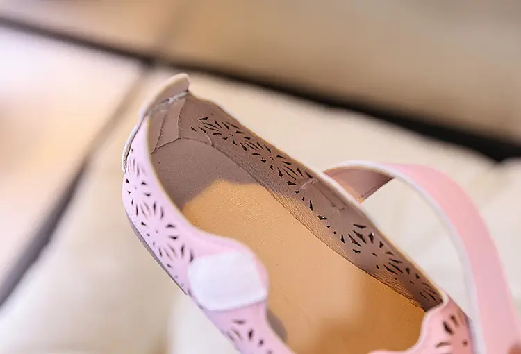 Girls Cut Out Leather Shoes Pink Yellow White Non-Slip Sole — feature 16