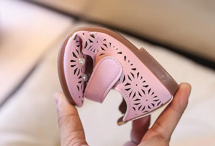 Girls Cut Out Leather Shoes Pink Yellow White Non-Slip Sole — feature 17