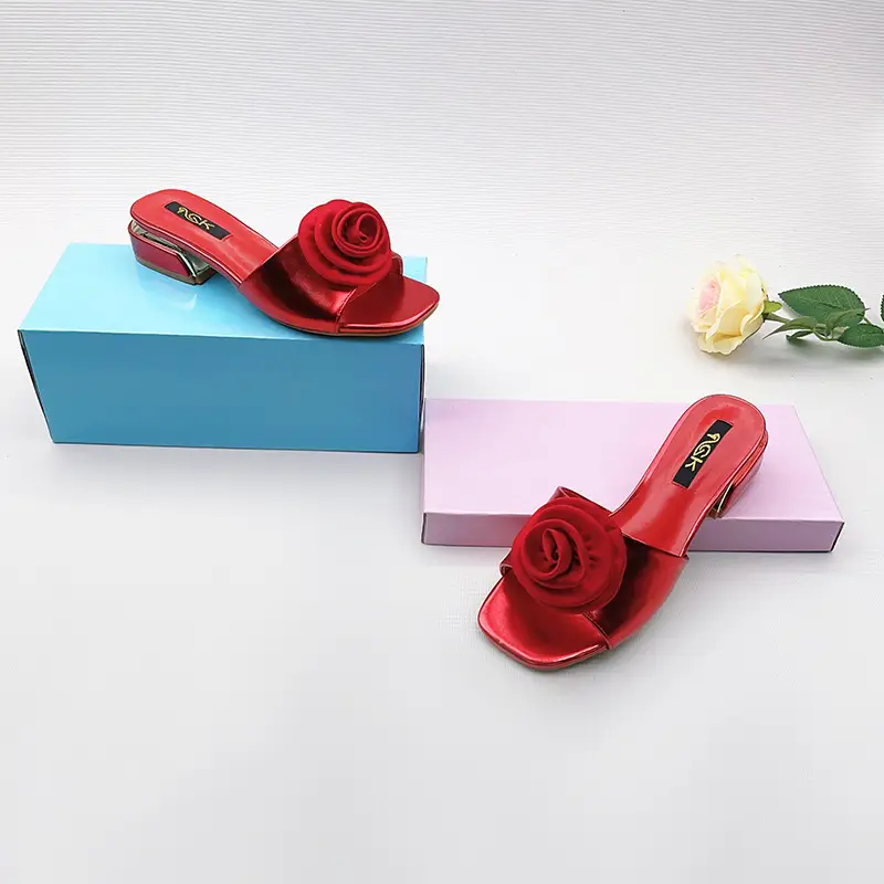 Rose Decorated Square Toe Women's Medium Heel Slippers - Image 2