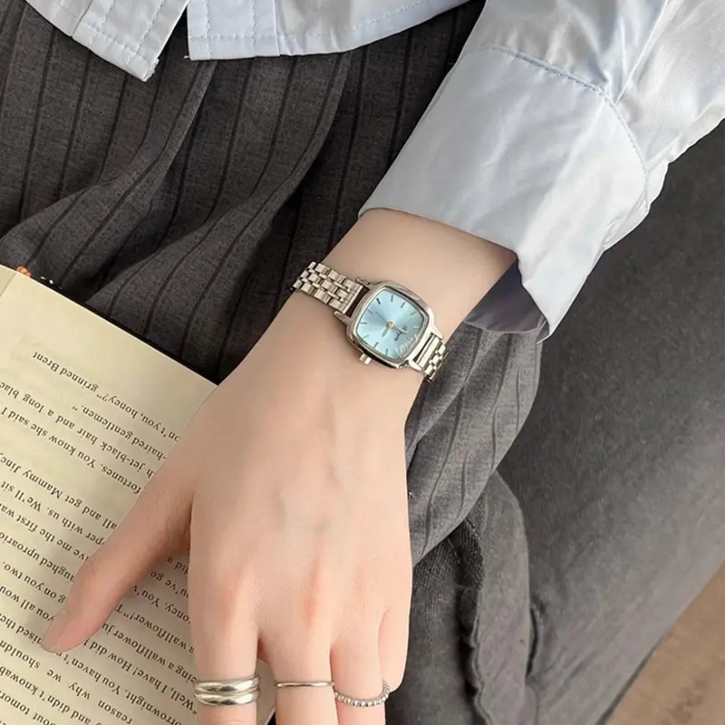 Women's Steel Band Quartz Watch with White Dial - Image 7