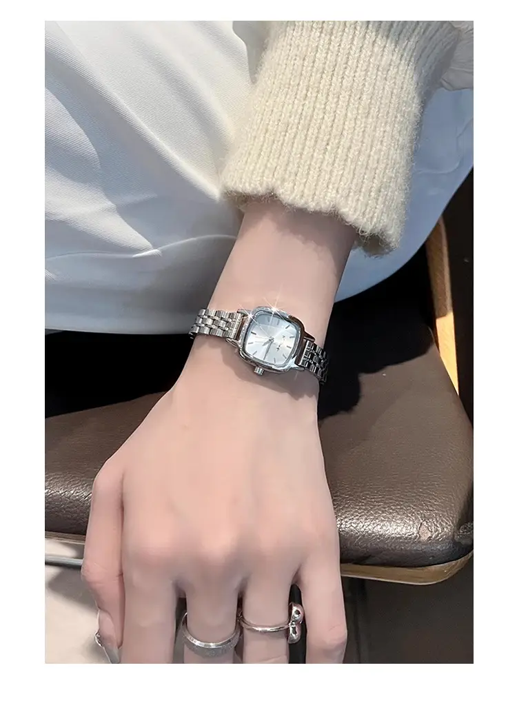 Women's Steel Band Quartz Watch with White Dial — feature 3