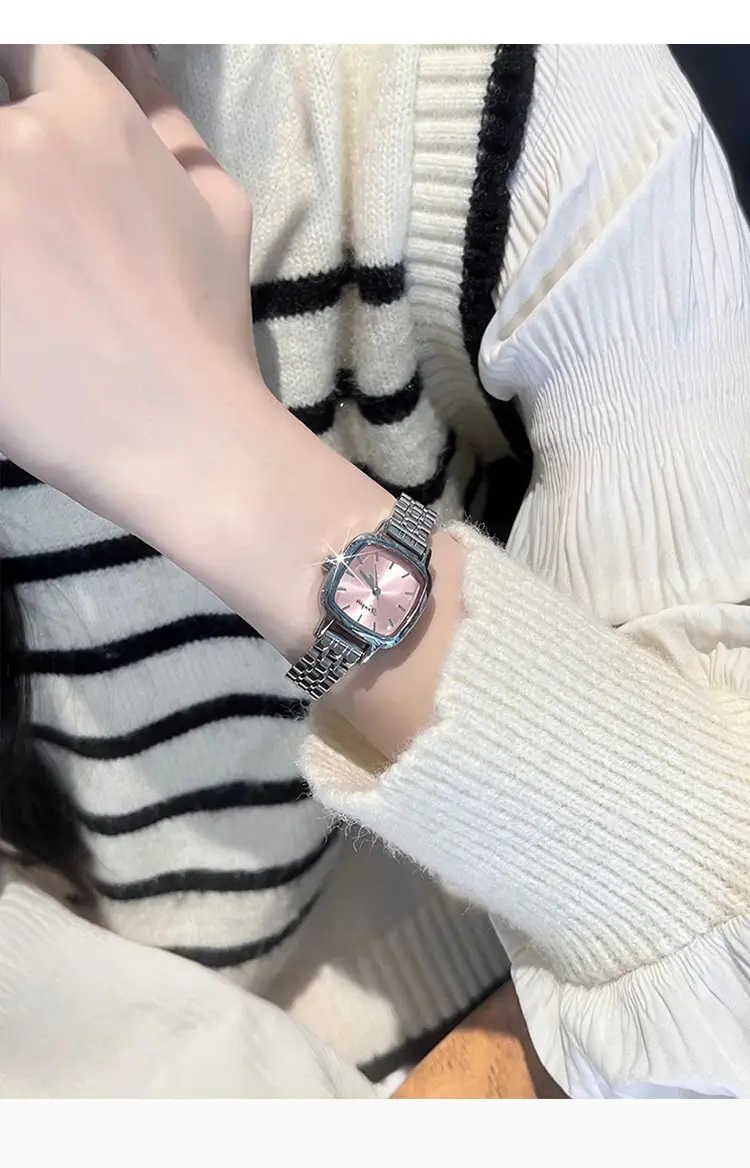 Women's Steel Band Quartz Watch with White Dial — feature 4