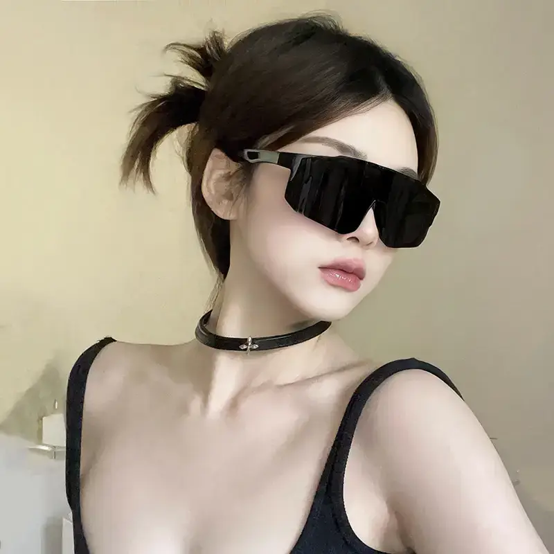 Color-Changing Sports Sunglasses for Men Women Night Cycling β feature 14
