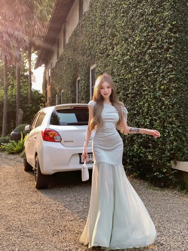 French Off-Shoulder Slanted Shoulder Green Dress for Women Summer 2025 New Style Small Tulle Fishtail Hip-Hugging Long Skirt — feature 3