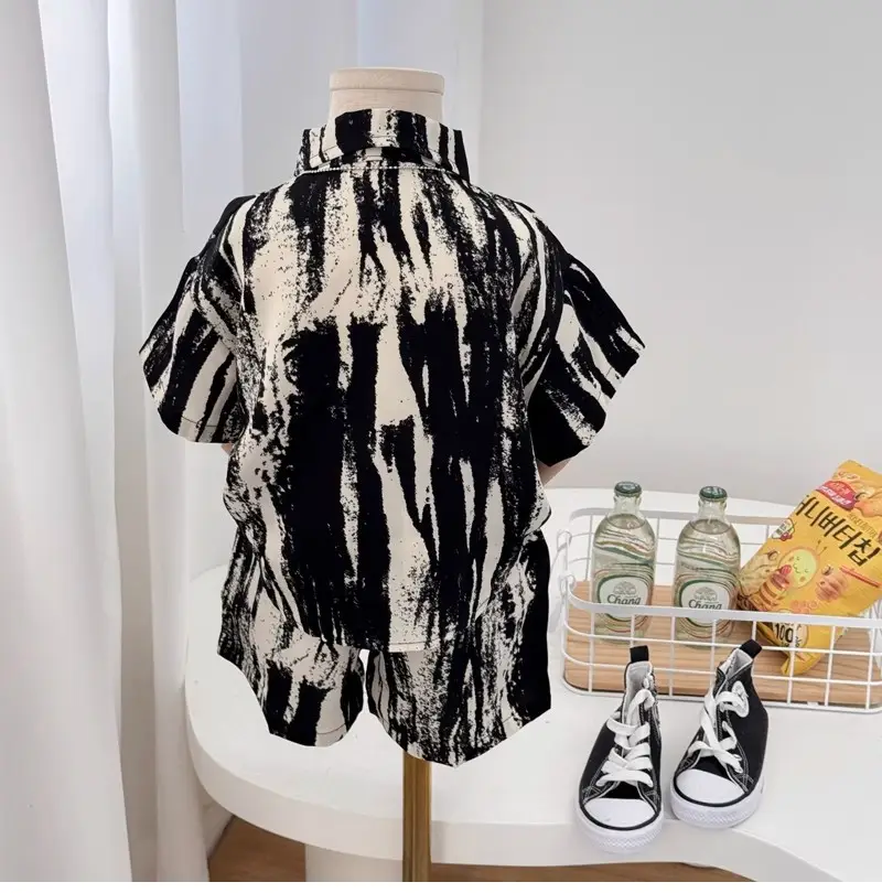2026 Boys Summer T-Shirt Set Black White Striped Short Sleeve — feature 4