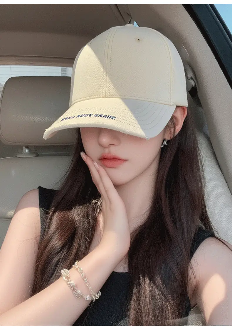 Women Face-Slimming Duckbill Cap with Retro Enlarged Brim — feature 8